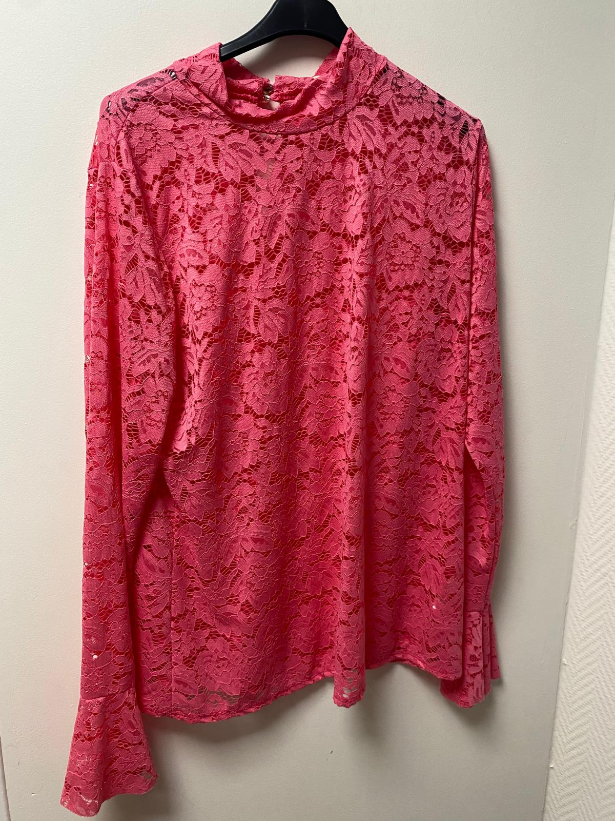 BS9987 TOP DANIELLA