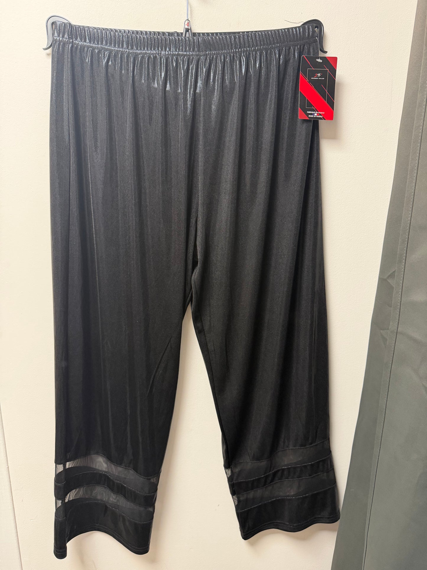 2293 Pantalon fluide satiné avec bandes