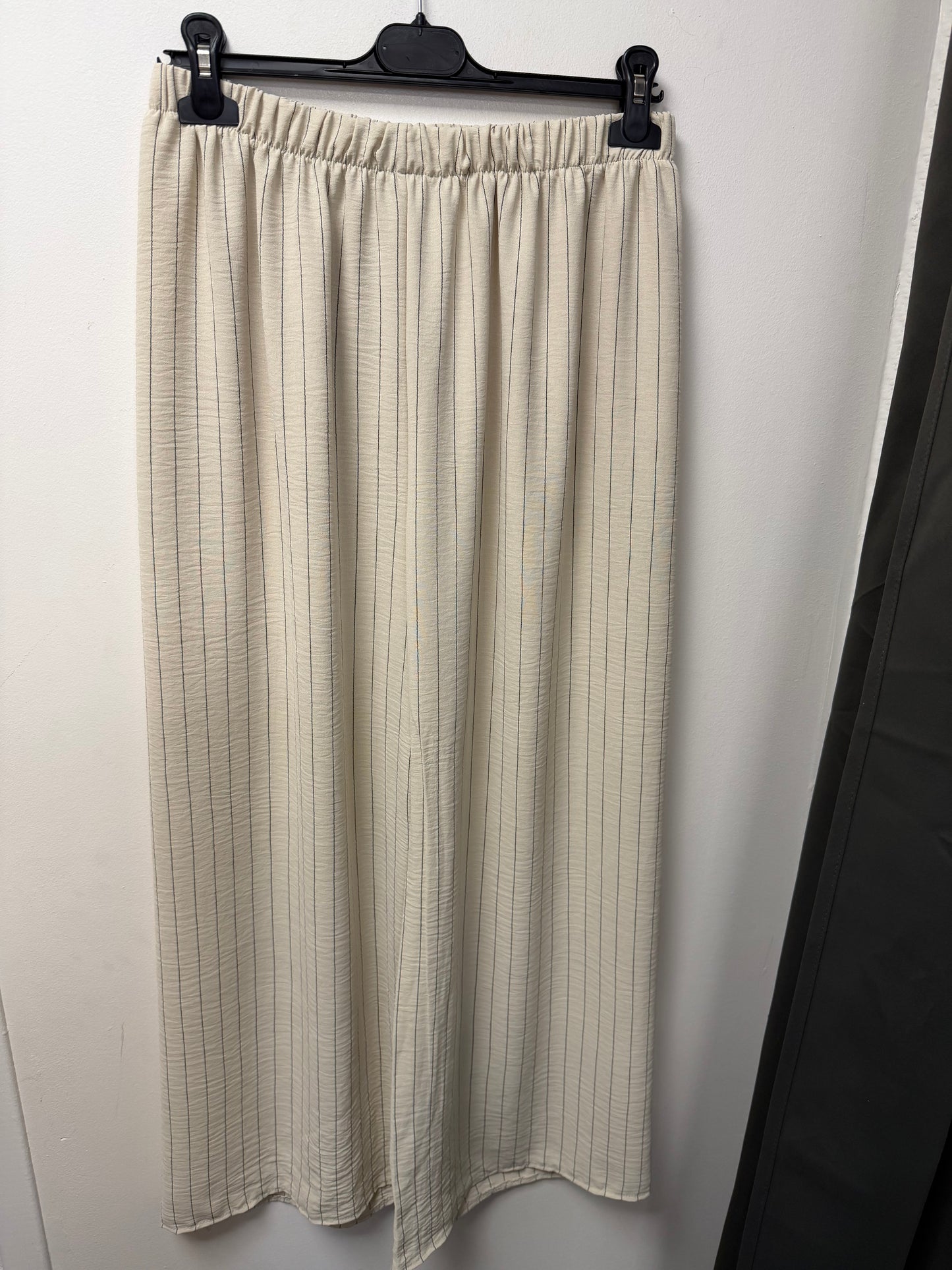 Enseble Col V et pantalon fluide 3287