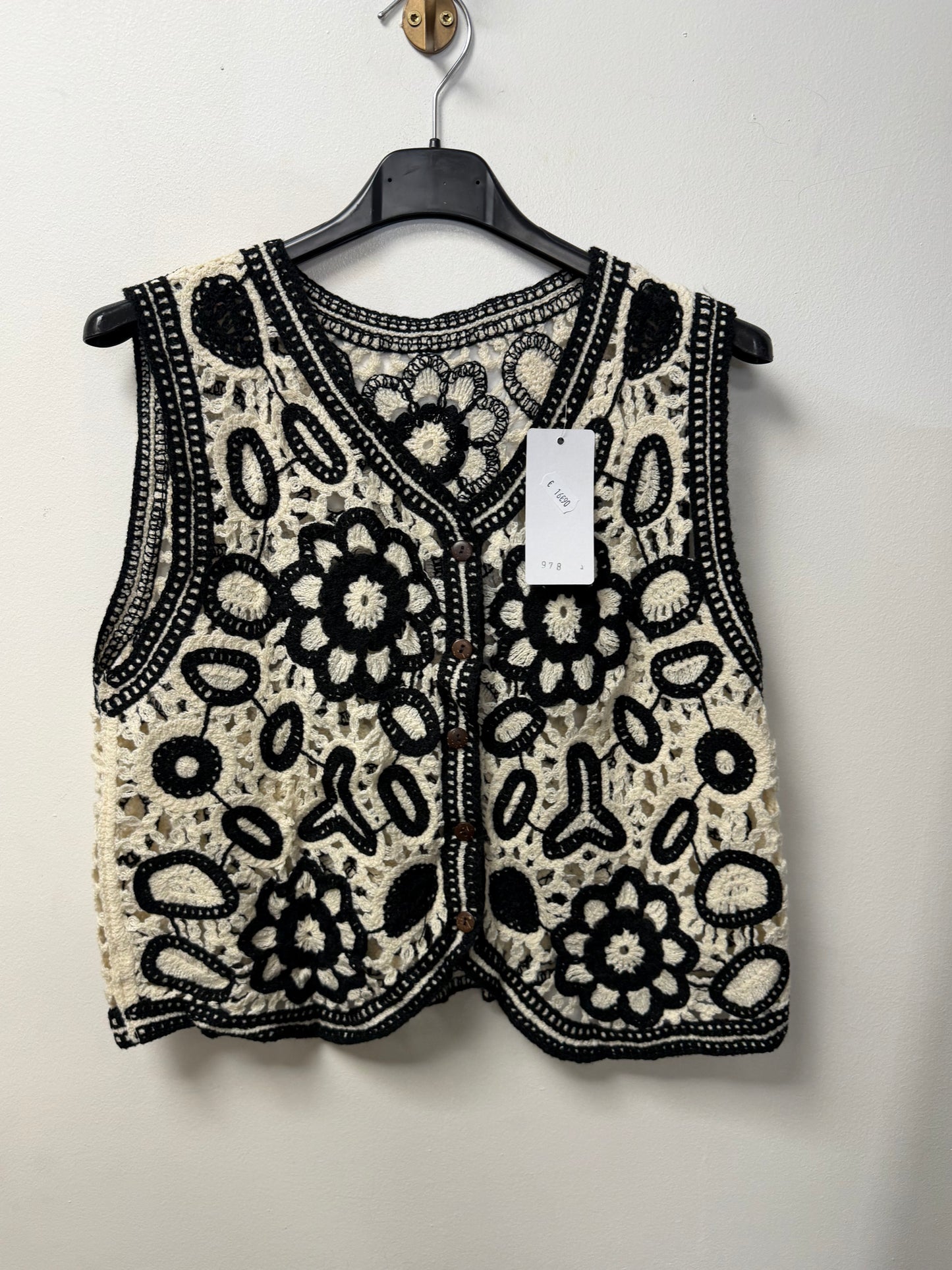 Gilet Crochet Floral Noir et Blanc 978