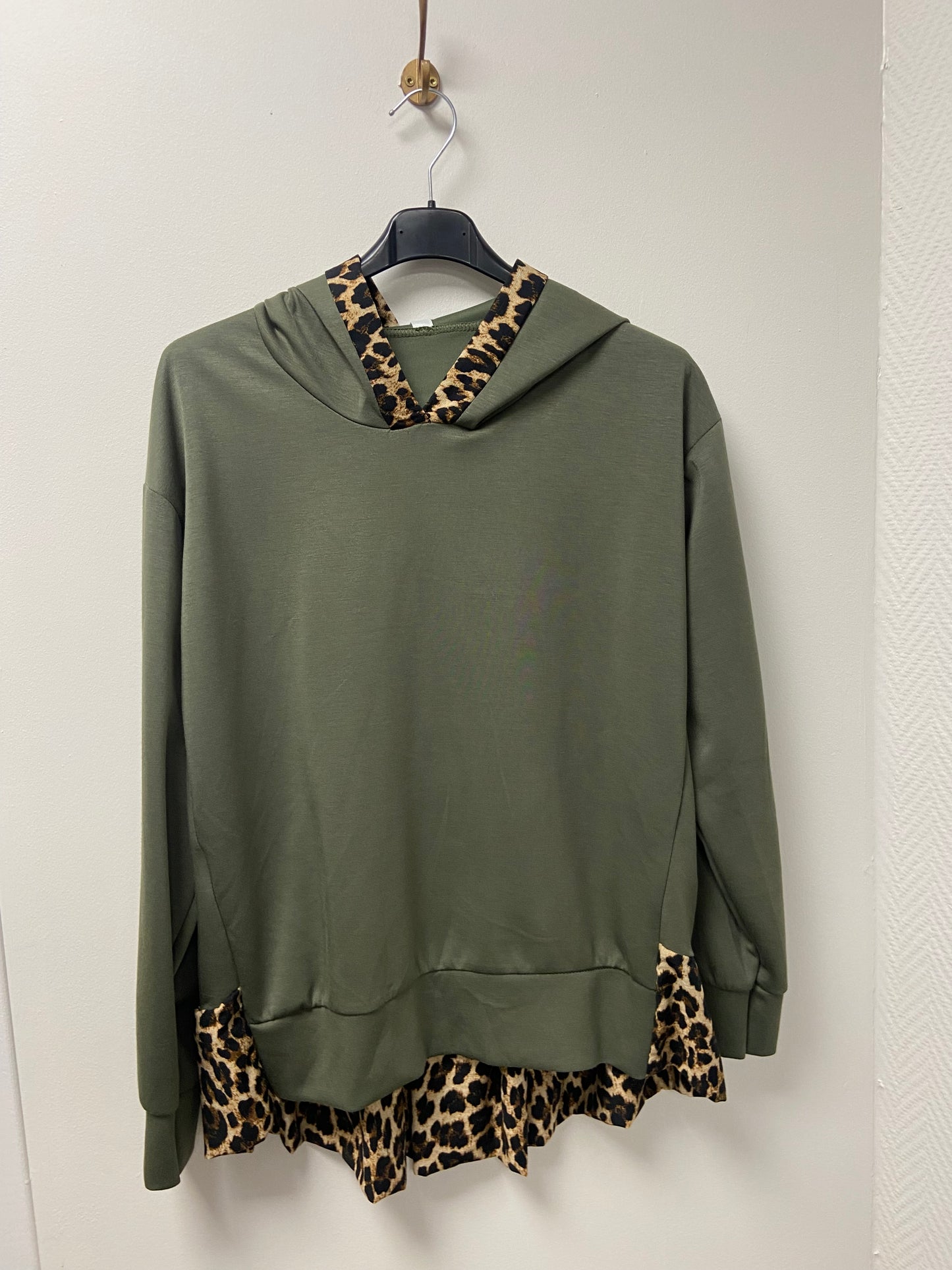 Ensemble 2 pièces. MODÈLE LÉA