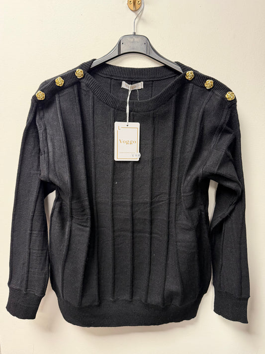 Pull à Boutons Dorés VG617