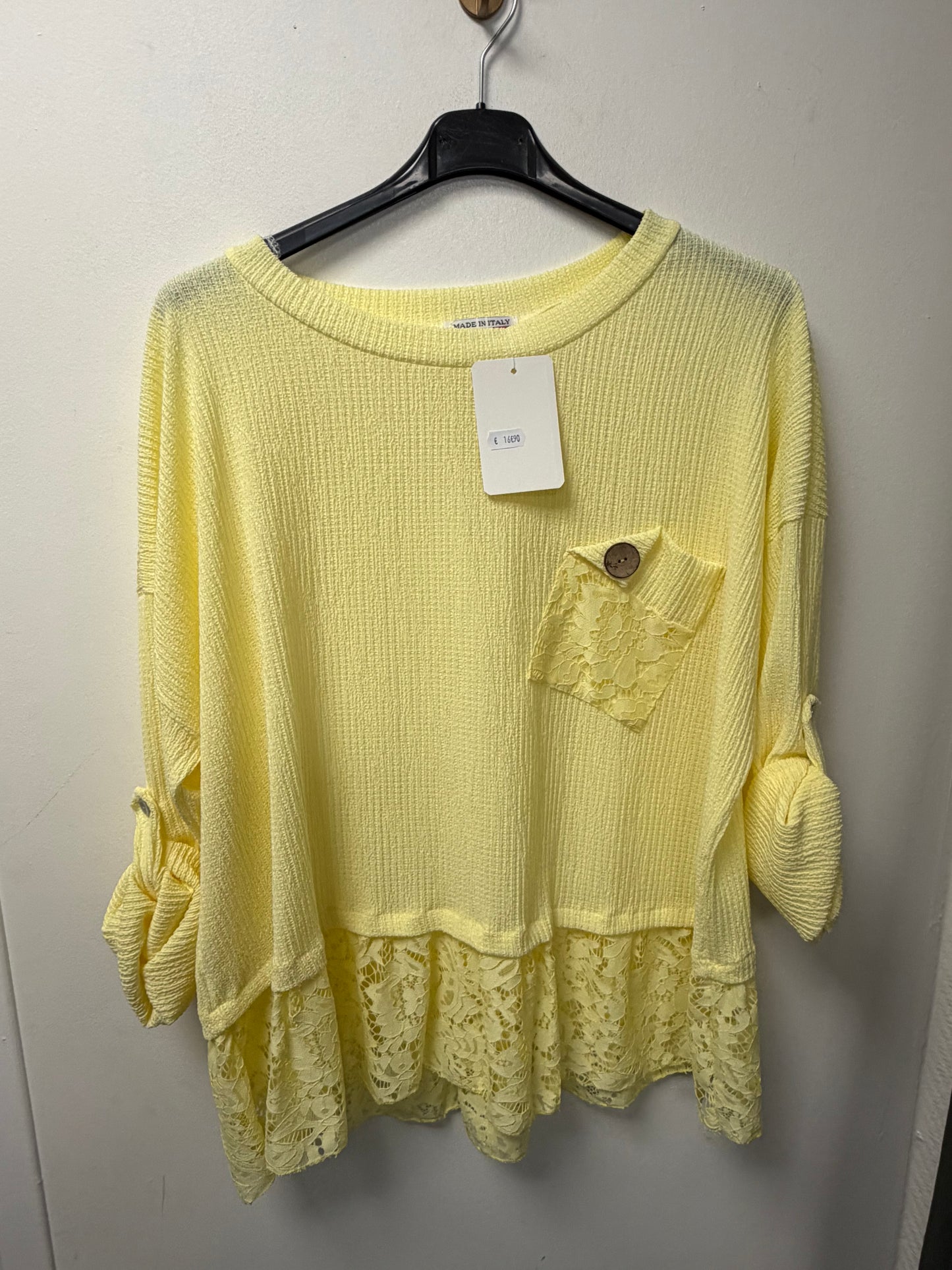 Top avec dentelle GR26104