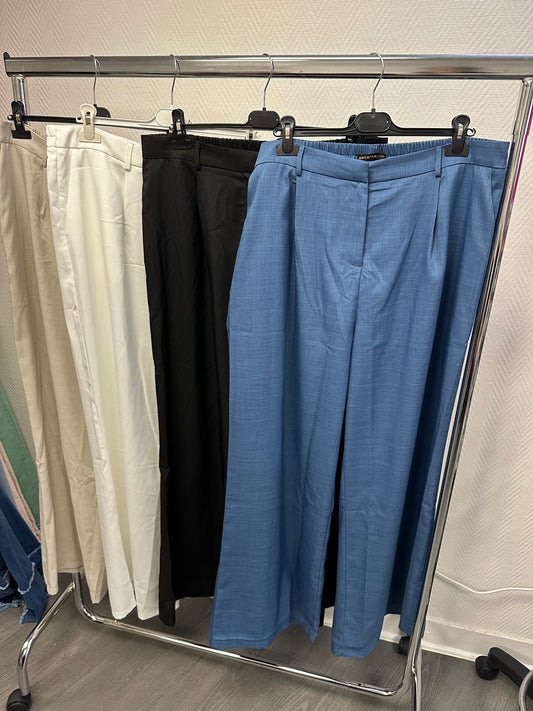 P6116 pantalon AVA