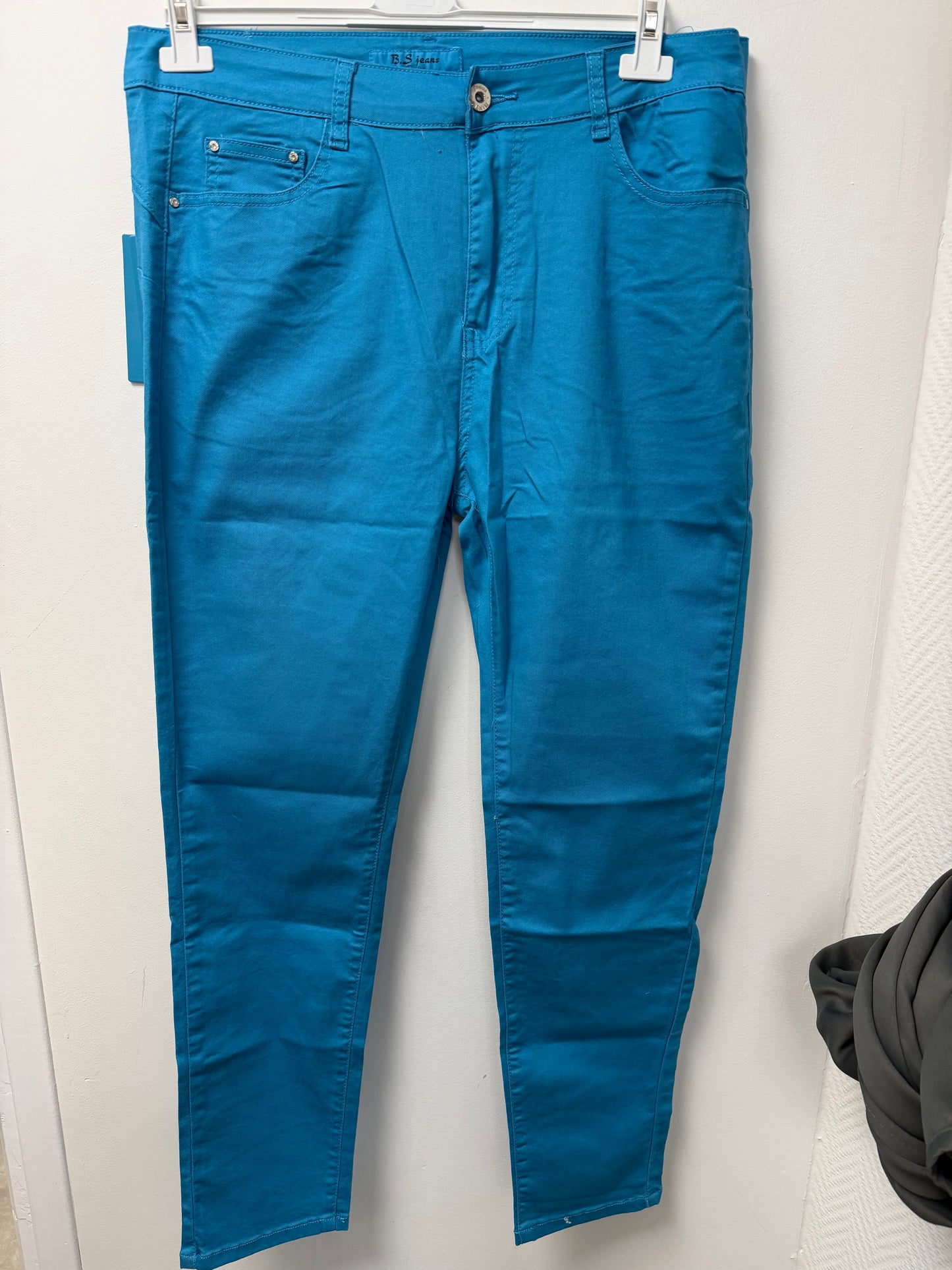Jean slim 5 poches uni – B.S Jeans