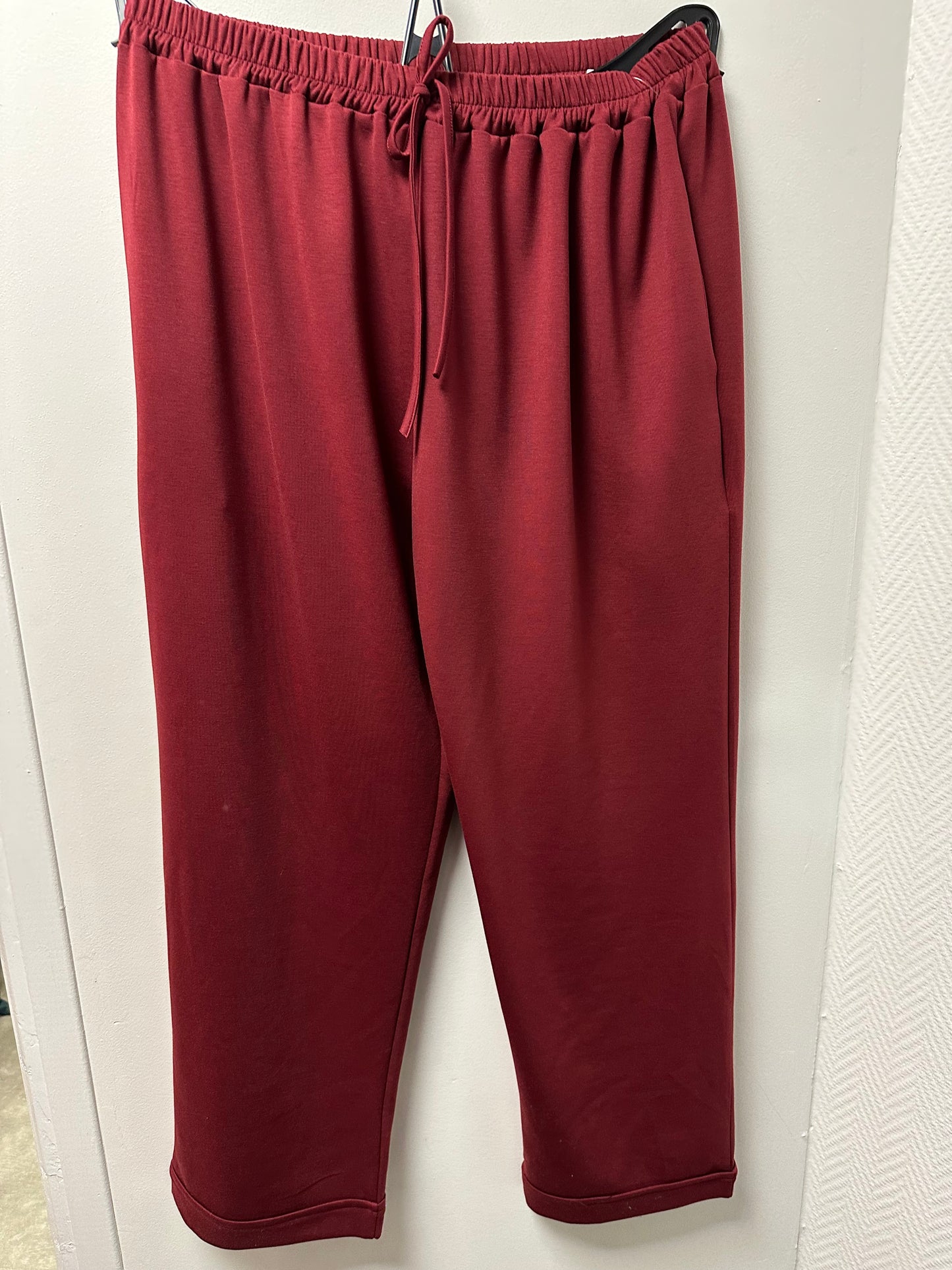 231 pantalon, Julie ￼