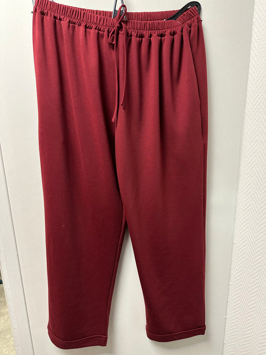 231 pantalon, Julie ￼