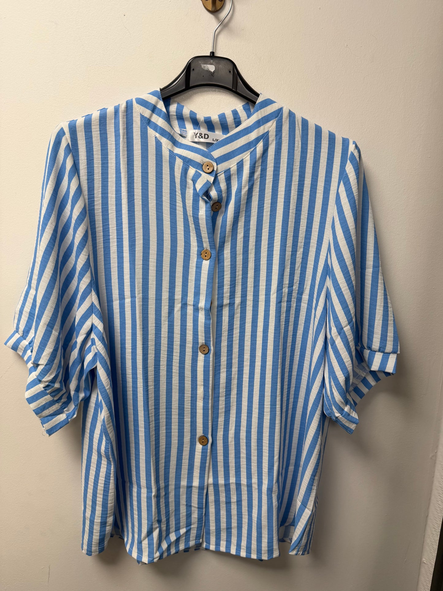 Blouse à rayures et boutons bois 7224