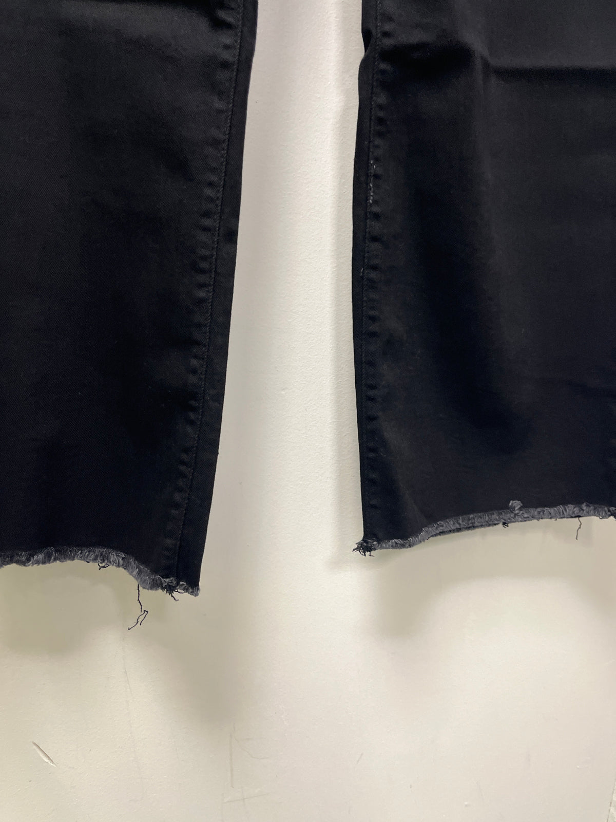 223-2 Jean épais noir