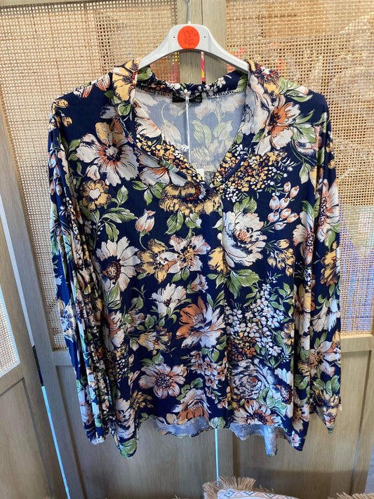 2124 blouse avec fleur