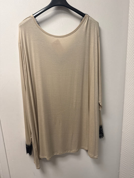 2222 chemisé beige