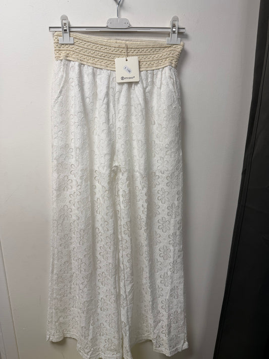 Pantalon dentelle fleuri 18126