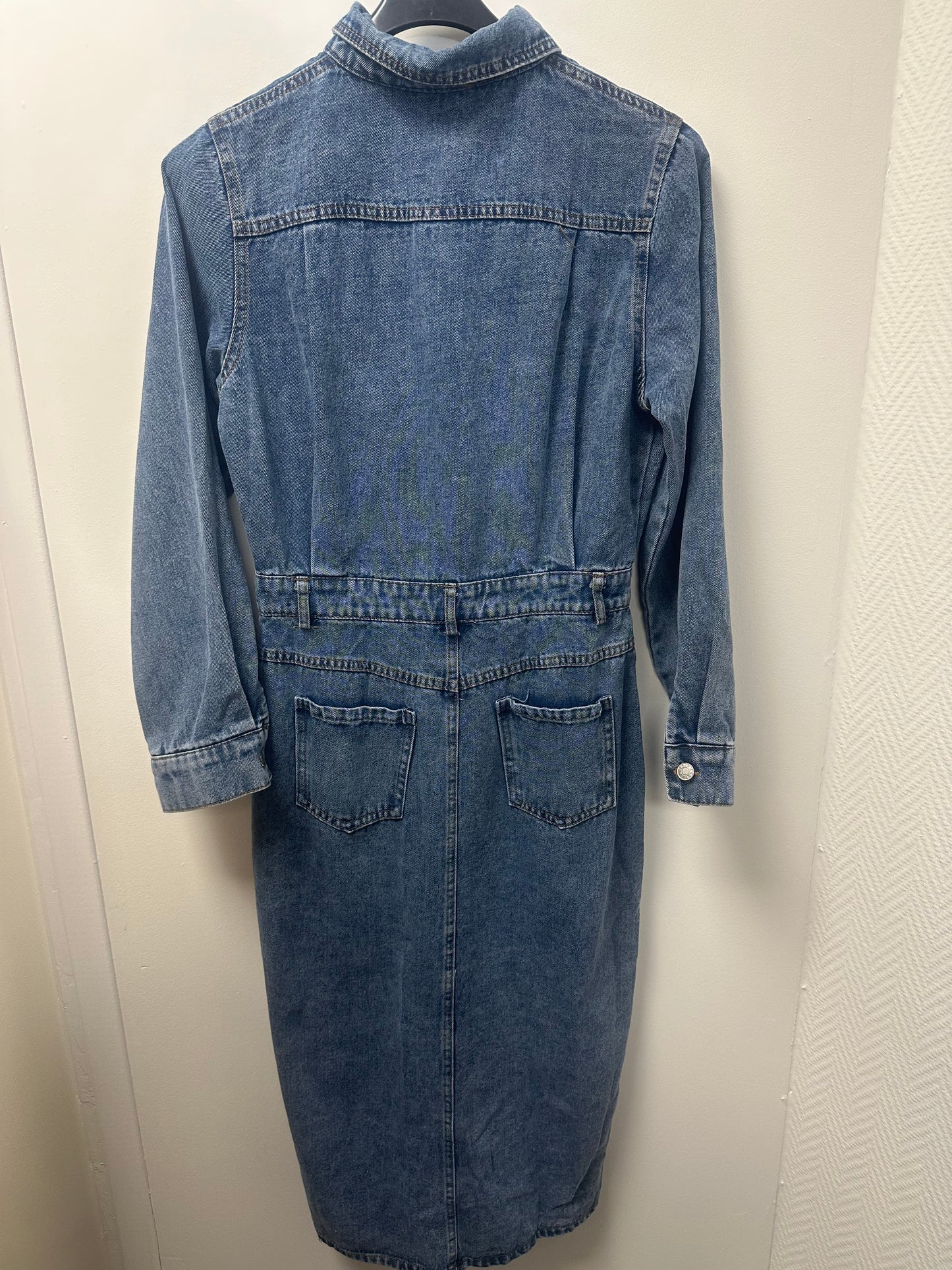 H8126 robe jeans