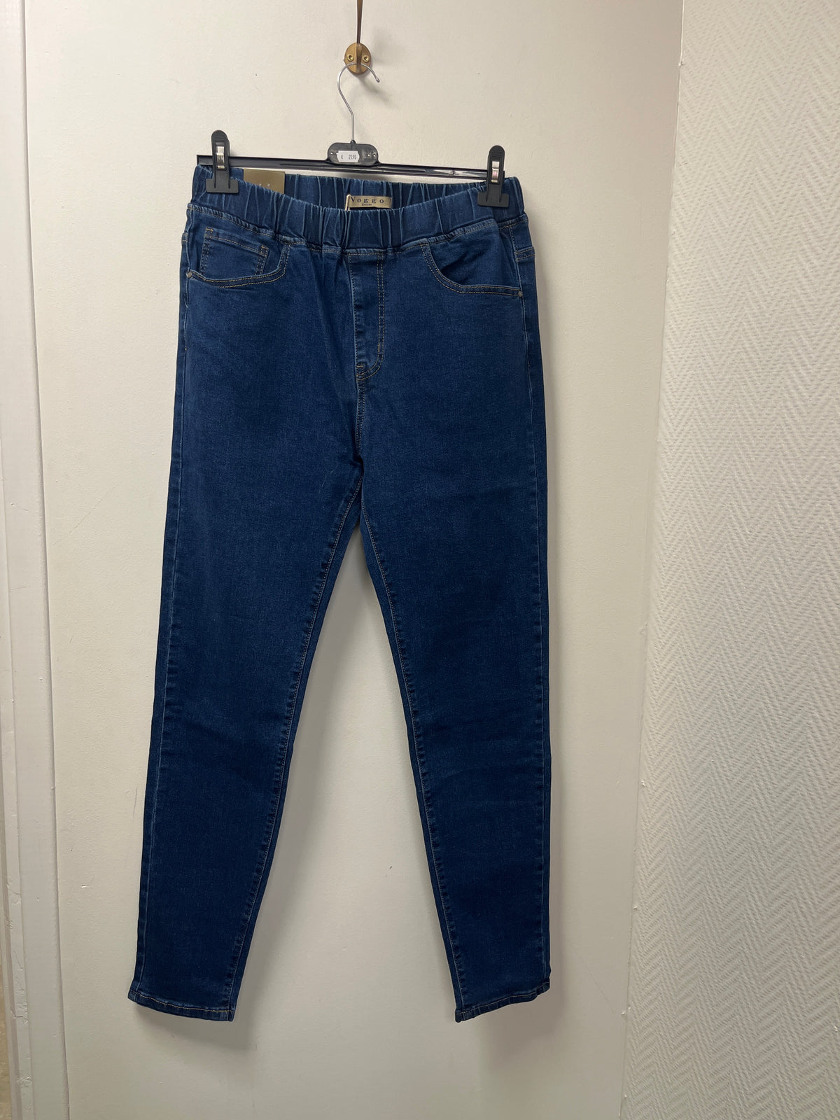 6137 jean élastique