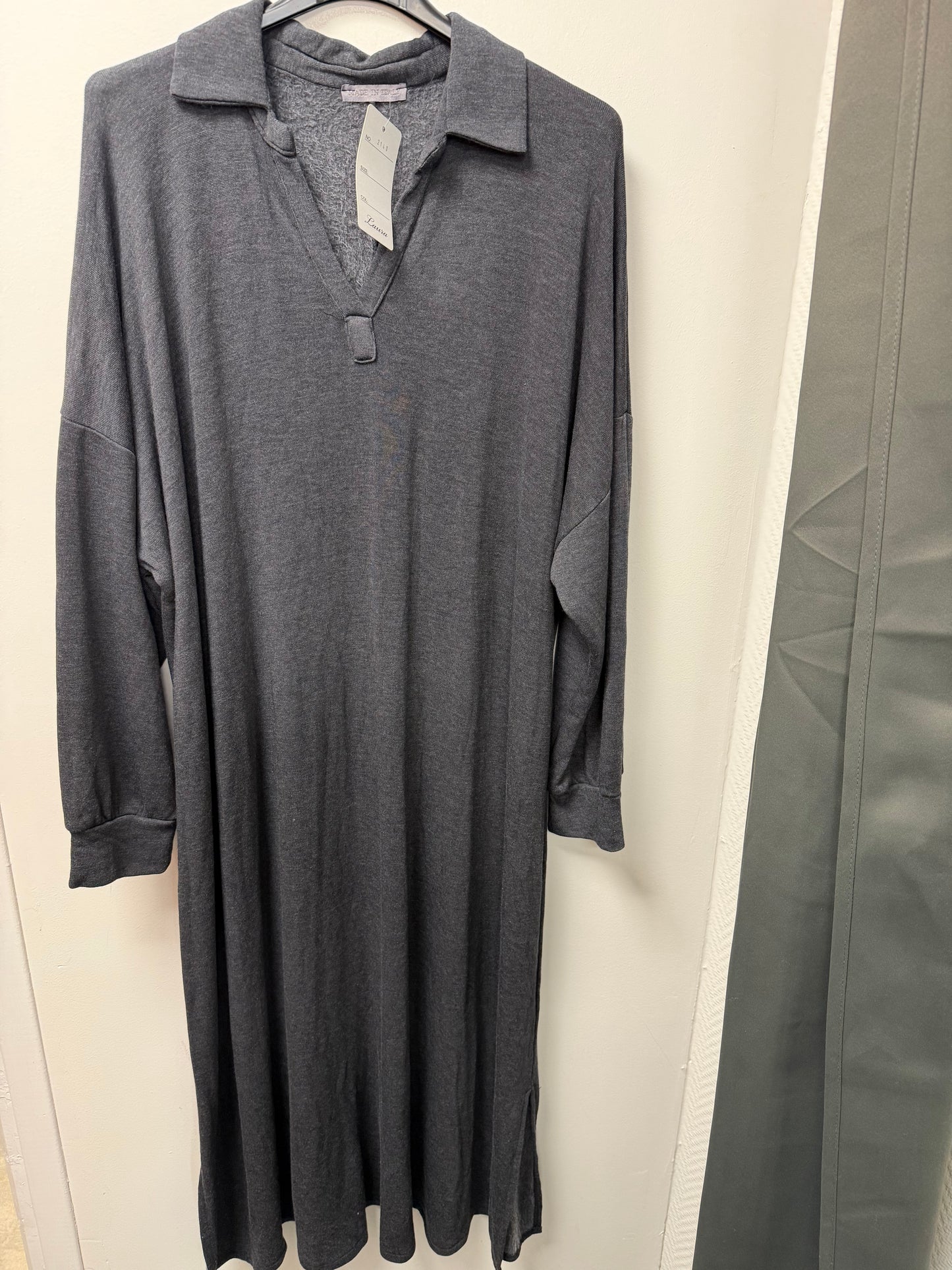 Robe-Tunique Longue en Maille Douce – Col Polo & Style Cocooning 2140