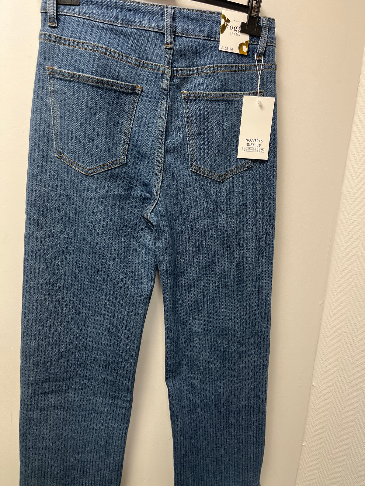 8015 jeans LOLY￼
