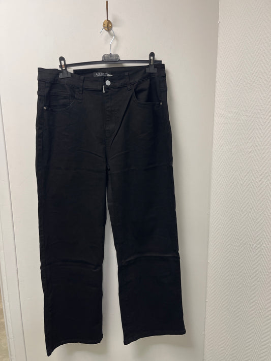 5748 Jeans FASHION noir✅
