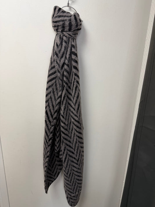 Écharpe Douce à Motifs Chevrons