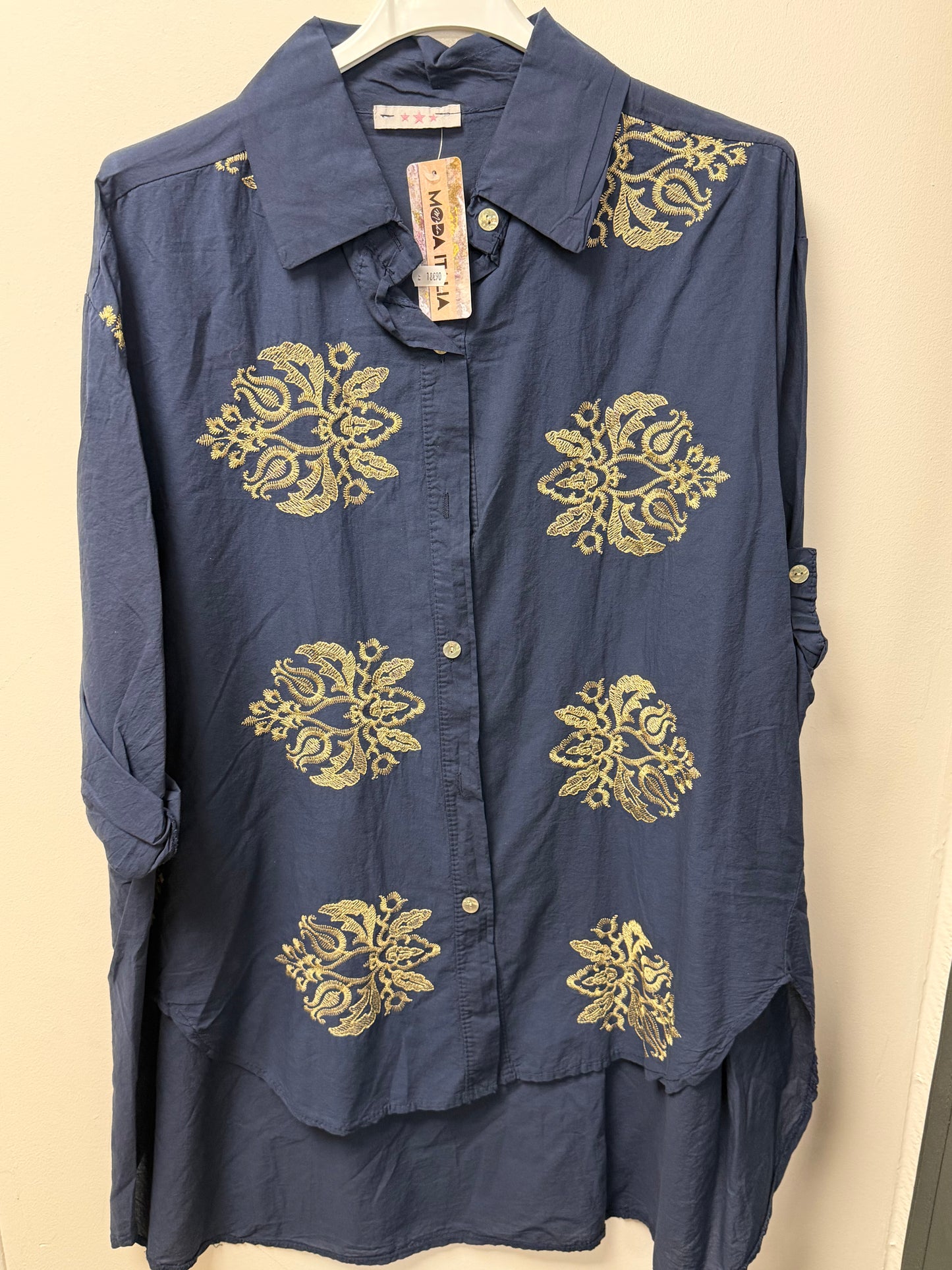 Chemise longue oversize broderies dorées 5123-7