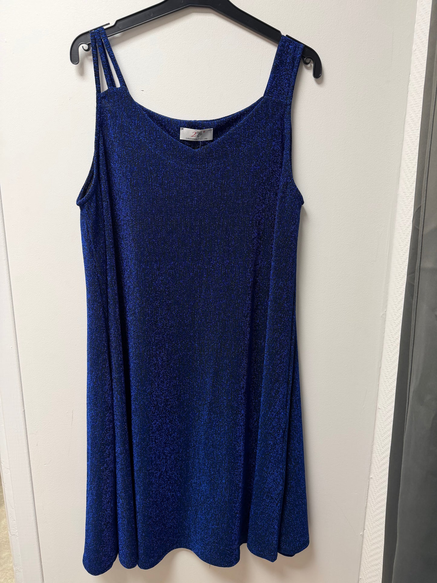 R1627 robe pailletée