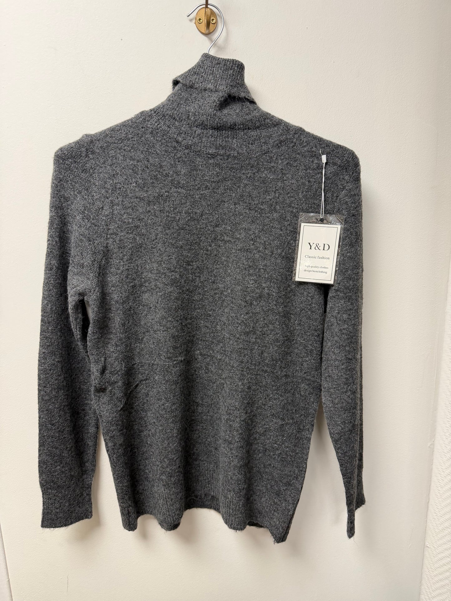 Pull col roulé doux 8875