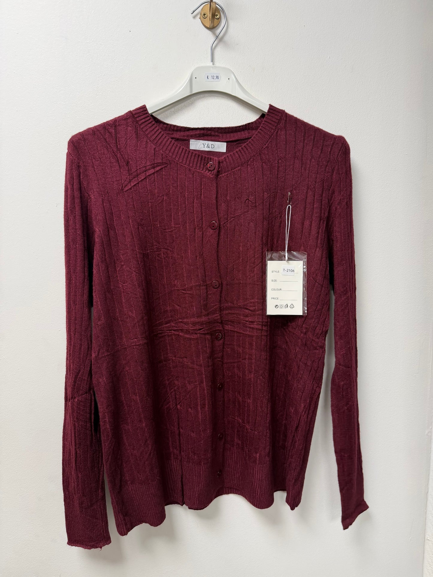Gilet côtelé boutonné 2106