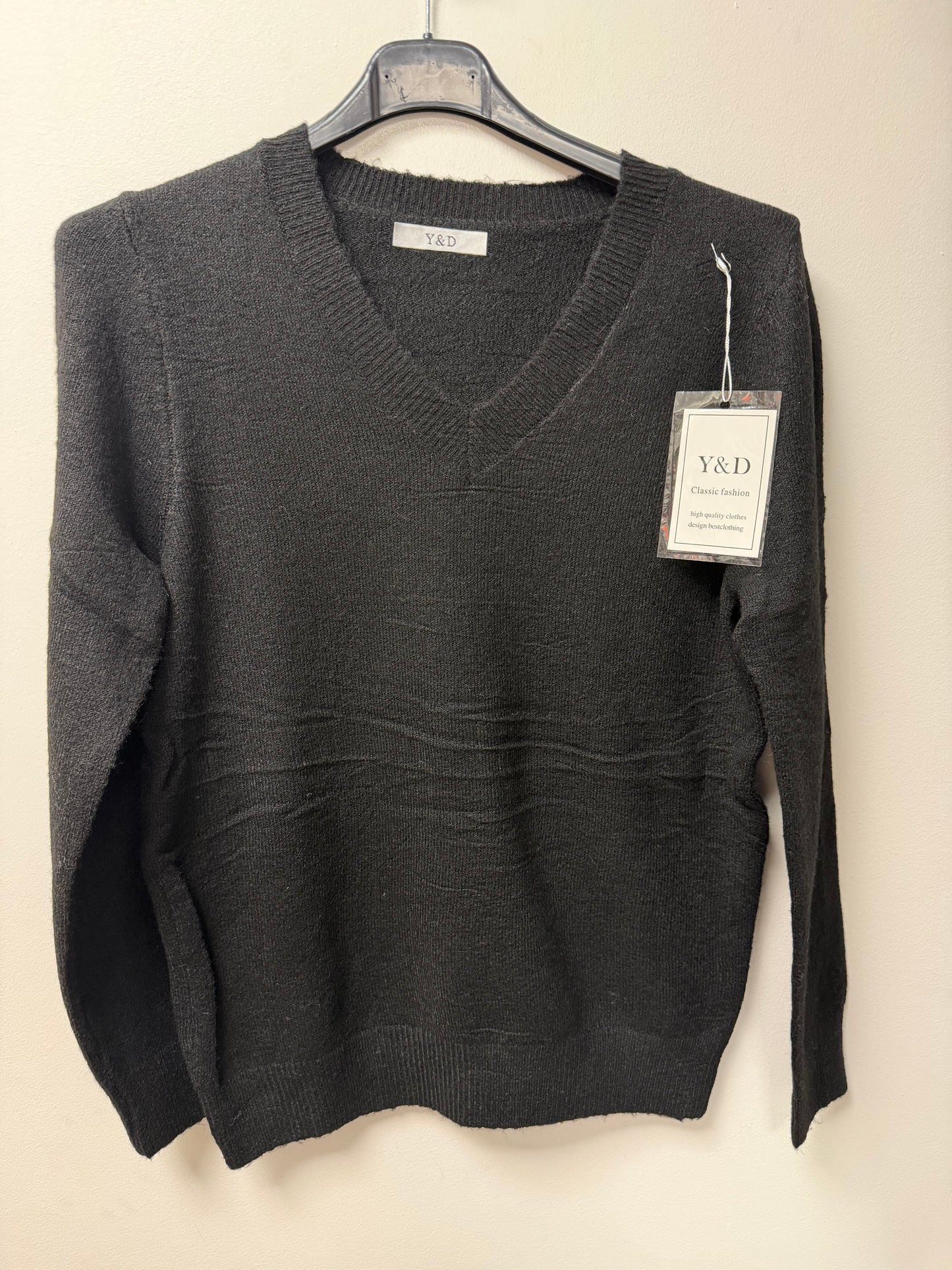 Pull col V doux basique 8876