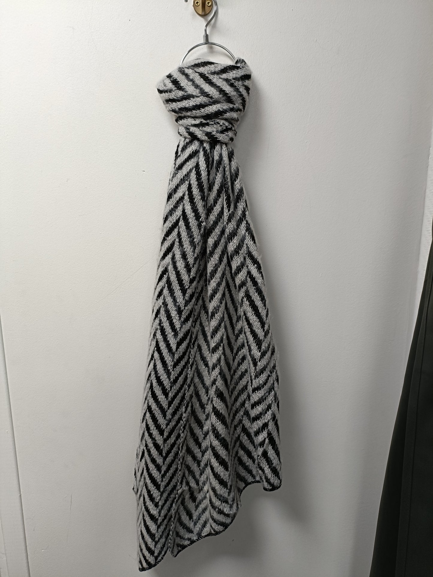 Écharpe Douce à Motifs Chevrons