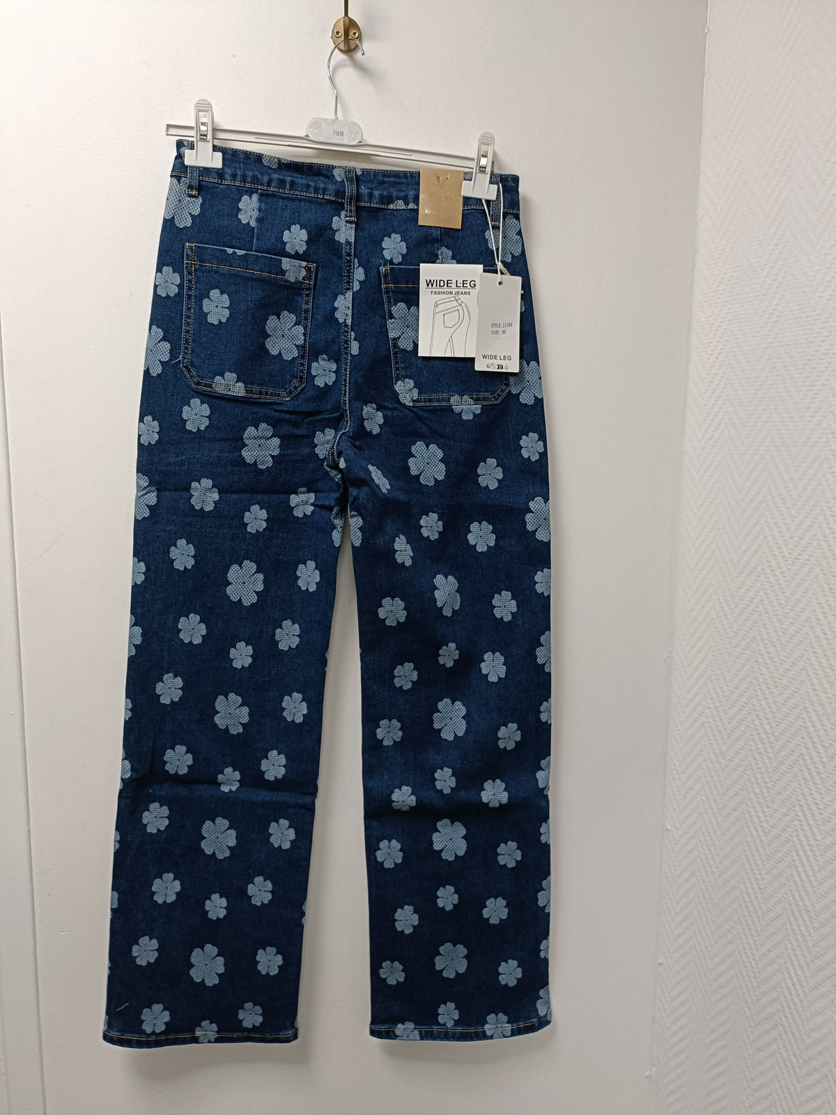 J1164 jean
