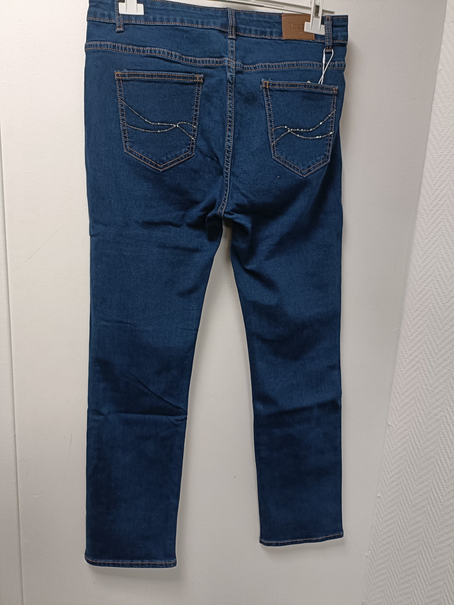 Jean bleu foncé coupe droite
